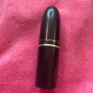 MAC lipstick Diva Brand New